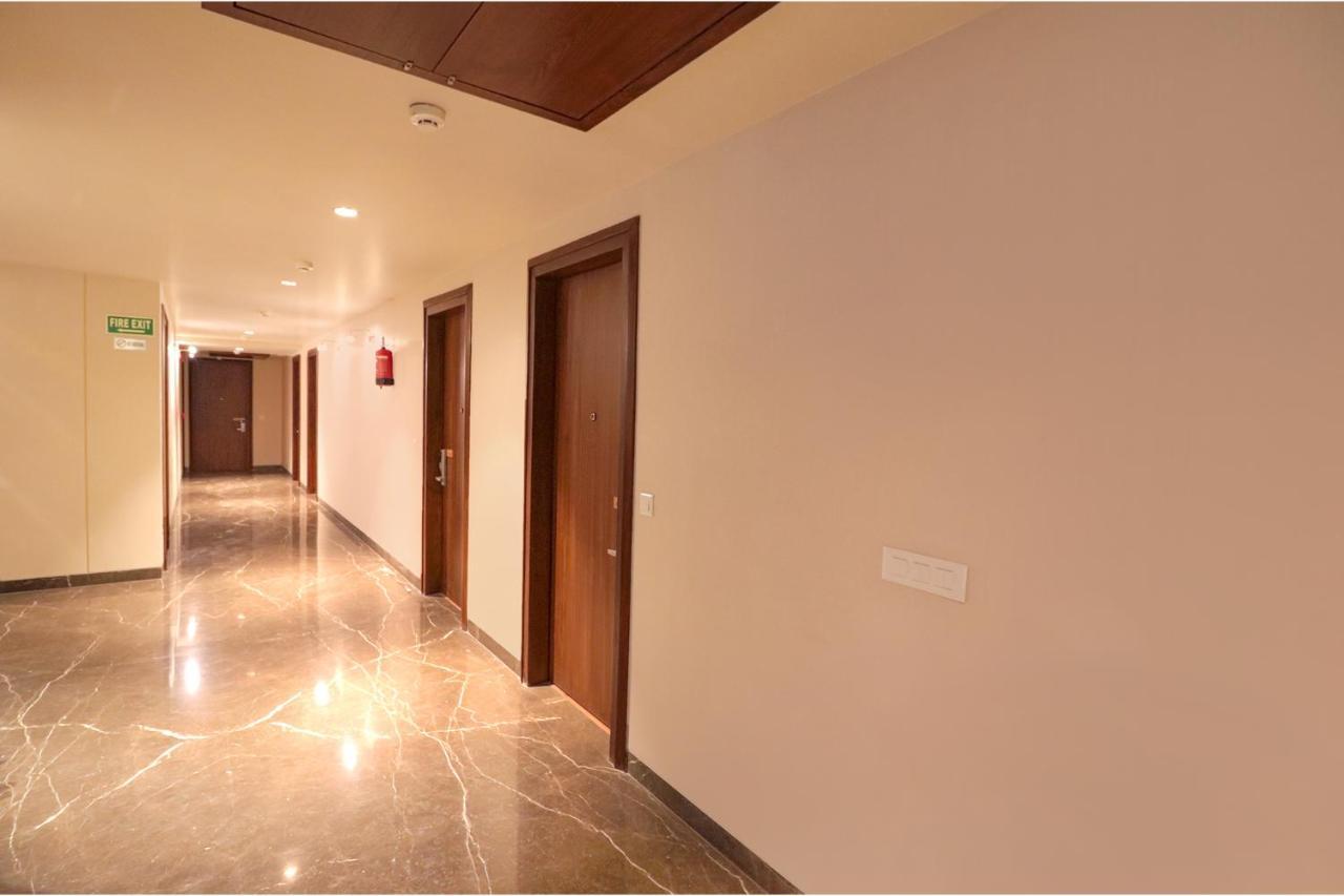 Fabhotel Prime Shanit Delhi  Bagian luar foto